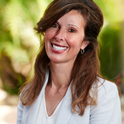 Headshot Jennifer Ferry